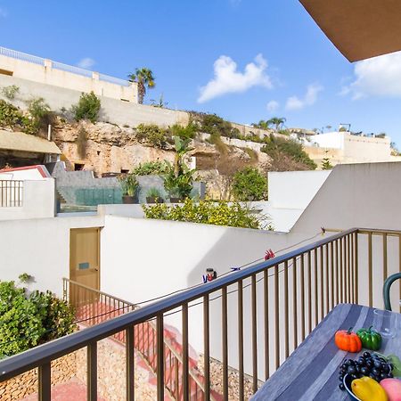 Pool & Sea Merill Apartments المليحة المظهر الخارجي الصورة