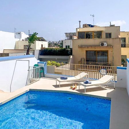 Pool & Sea Merill Apartments المليحة المظهر الخارجي الصورة